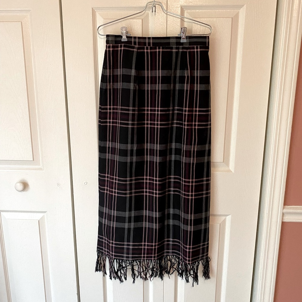 MID LENGTH PLAID BOHO SKIRT, SIZE 10